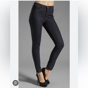 J Brand Maria High Rise Skinny jeans in Starless